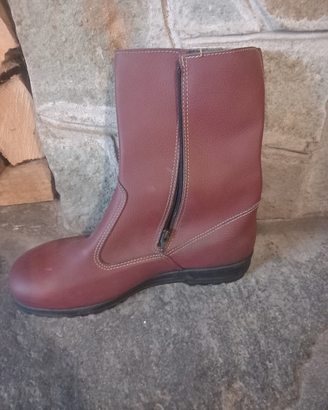 Stivali antinfortunistici