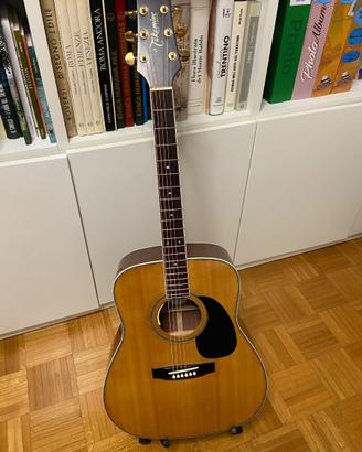 Chitarra acustica Takamine G334