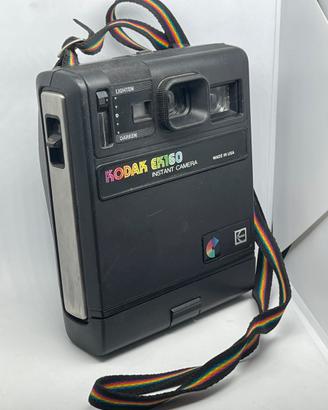Fotocamera vintage Kodak EK160 anni '70
