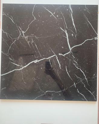 PIASTRELE 60X60 NERO LUCIDO