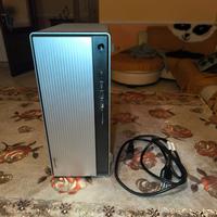 computer fisso lenovo