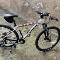 Mountainbike Mtb Trek Marlin 6 29" Tg M