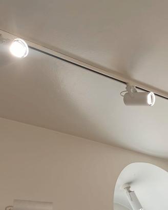 Sistema Illuminazione LED Linea Light: 22 Fari Opt