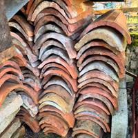 Tegole coppi vecchi antichi terracotta