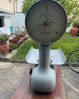 Bilancia marca LARIO tipo “Olimpia”Portata 12 Kg,