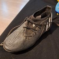 scarpe da calcio con calzino 