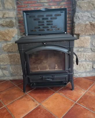 Stufa a legna Nordica 
