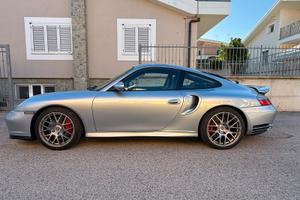 Porsche 996 Turbo Manuale