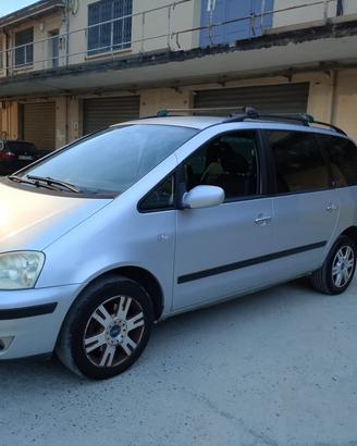Ford Galaxy 1.9 TDI 130CV Ghia 7 POSTI
