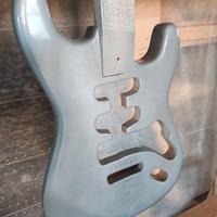 Body Fender Stratocaster 