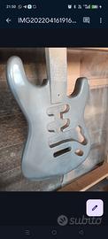 Body Fender Stratocaster 