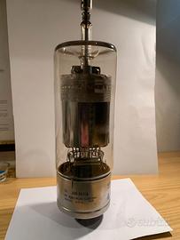 5 valvole elettroniche vintage