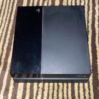 PlayStation 4 con cugfie da gaming e 13 giochi