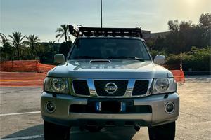 Nissan Patrol gr y61