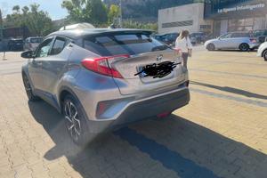 Toyota c-hr hibrid