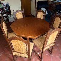 Tavolo antiquariato e 6 sedie