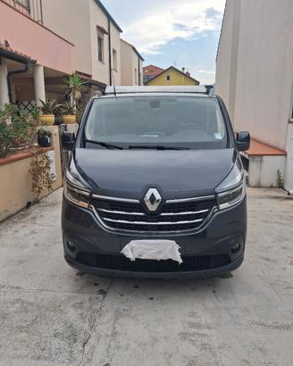 renault trafic del  2021 con 59.000 km
