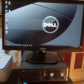 Postazione dell pc fisso ssd ram 4gb Windows 10