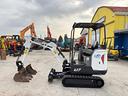 mini-escavatore-bobcat-e17