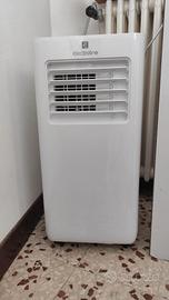 Condizionatore portatile Electroline  ELNCLEH09R5.