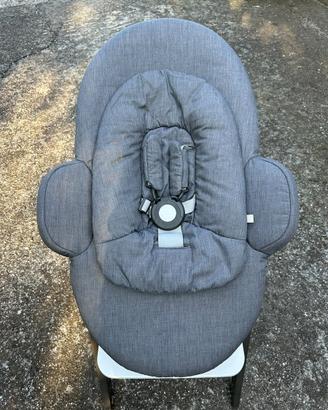 Stokke Steps Bouncer – Sdraietta ergonomica