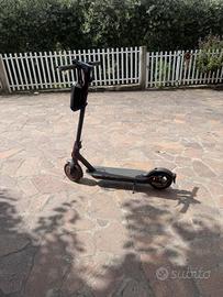 Monopattino Mi Electric Scooter Pro 2