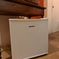 Comfee mini frigobar con frizer