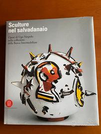 Sculture nel salvadanaio - Opere di Ugo Nespolo