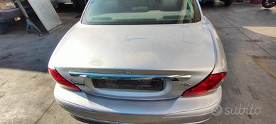 JAGUAR X-TYPE 2003 BAULE POSTERIORE