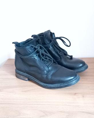 stivaletti anfibi in pelle 37