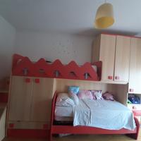 Cameretta con letto a castello