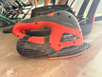 Levigatrice BLACK&DECKER.
