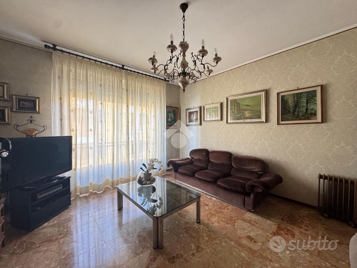 Appartamento – Novara, Santa Rita - Vista 3