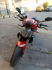 Ducati Moster 1200
