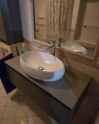 mobile lavello bagno e pensile