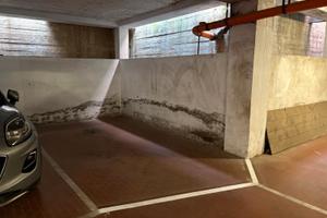 Posto Auto Coperto 14mq. Via Dagnini Bologna