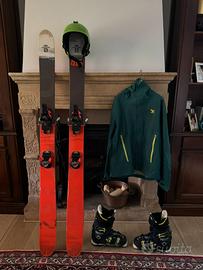 Sci, scarponi, casco e guscio