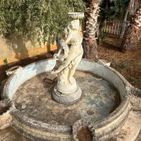 Fontana con Statua da Giardino