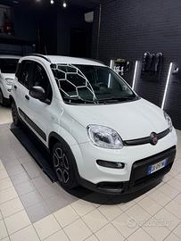 Fiat Panda 1.0 Hybrid City Life - Solo 24.000km!!