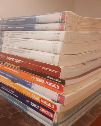 Libri scolastici 3°- 4° anno Liceo Scientifico