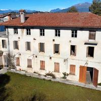 Casa rustica in borgo antico