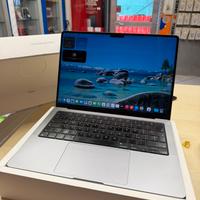 MacBook Pro con chip M3 8/512GB con apple care