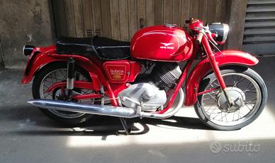 Moto Guzzi Lodola 235