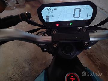 Vmoto Soco TS L1e (ciclomotore elettrico)