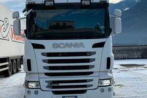 SCANIA R440
