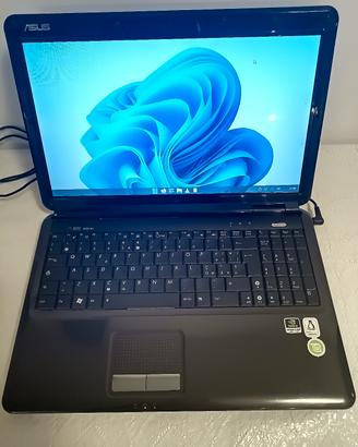 Notebook Asus X66IC, FUNZIONANTE, SSD 