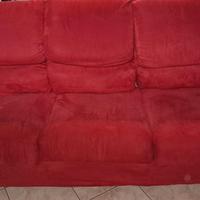 Divano letto completo di materasso e cuscini!