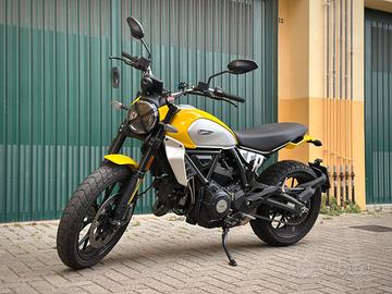 Ducati Scrambler Icon 800