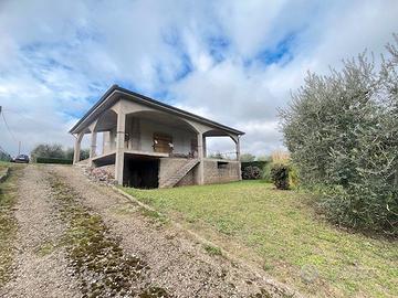 Villa singola con terreno