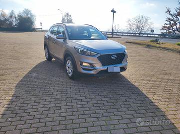 Hyundai Tucson anno 2019 1.6 Diesel 115 CV